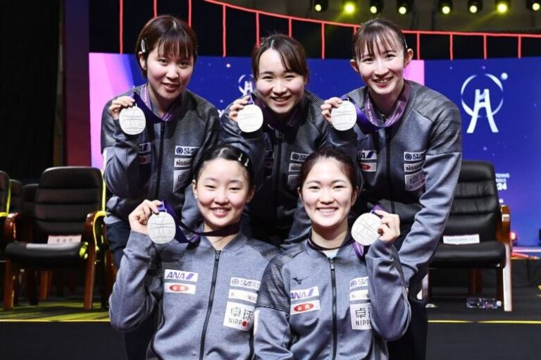 卓球日本女子の画像